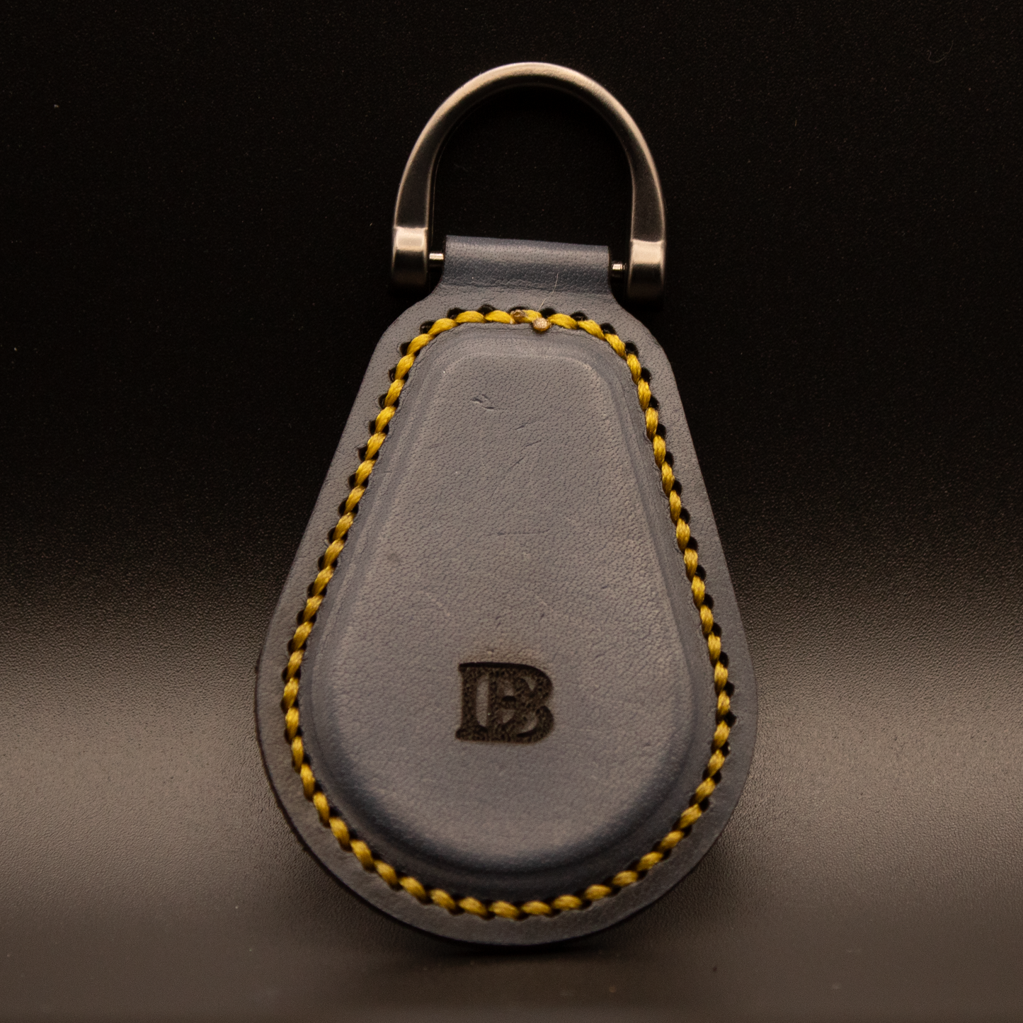 Drivepoint Handmade Teardrop Leather Keychain (Blue Buffalo Calf)